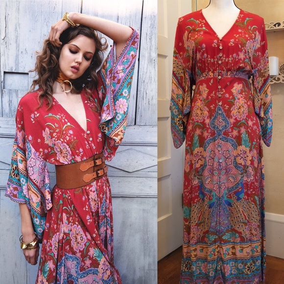 Spell Lotus gown - Picture 5 of 6